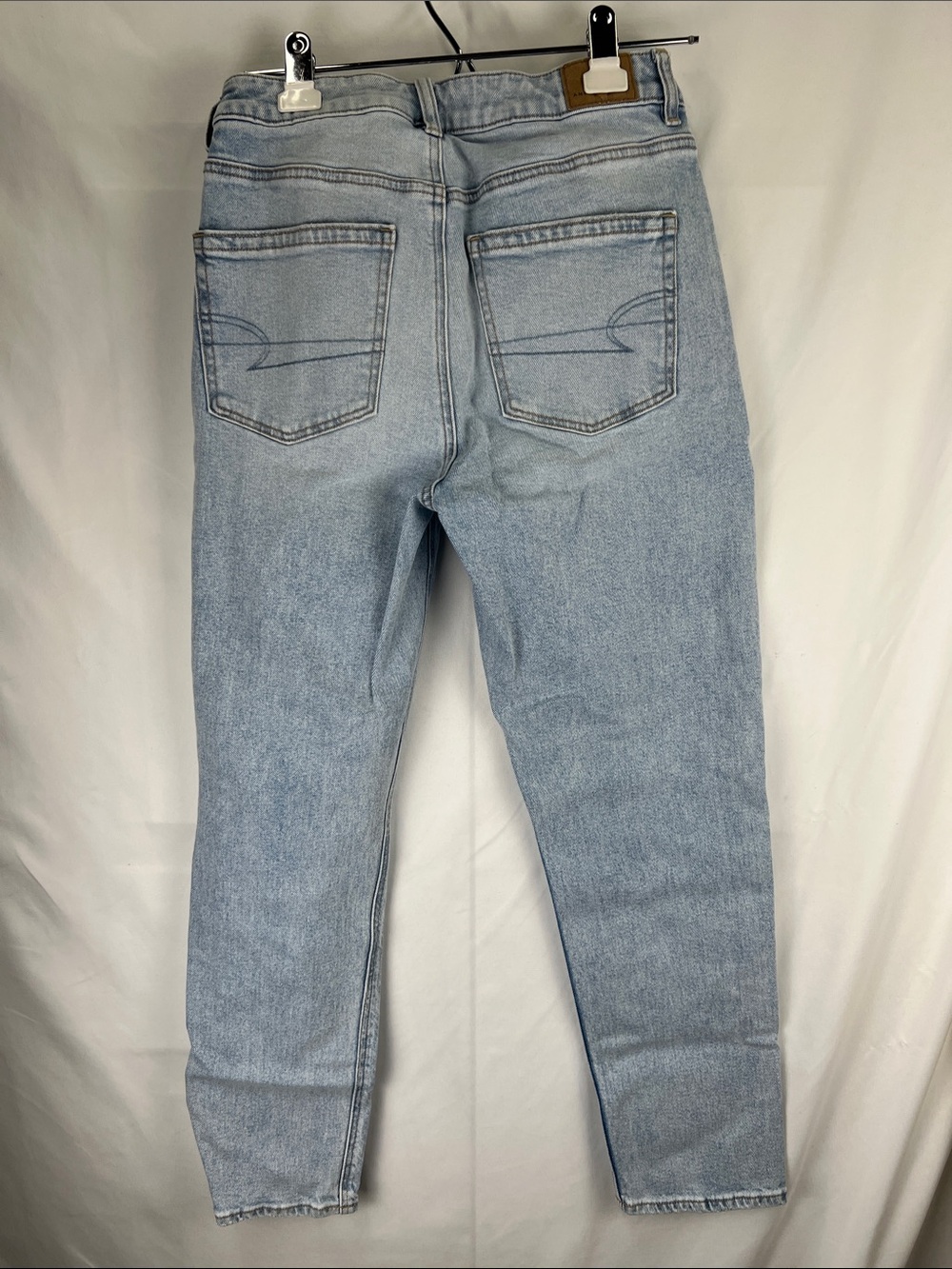 American Eagle - Women’s Jeans - Size 4 - Mom Jean - Light blue - Picture 10 of 11